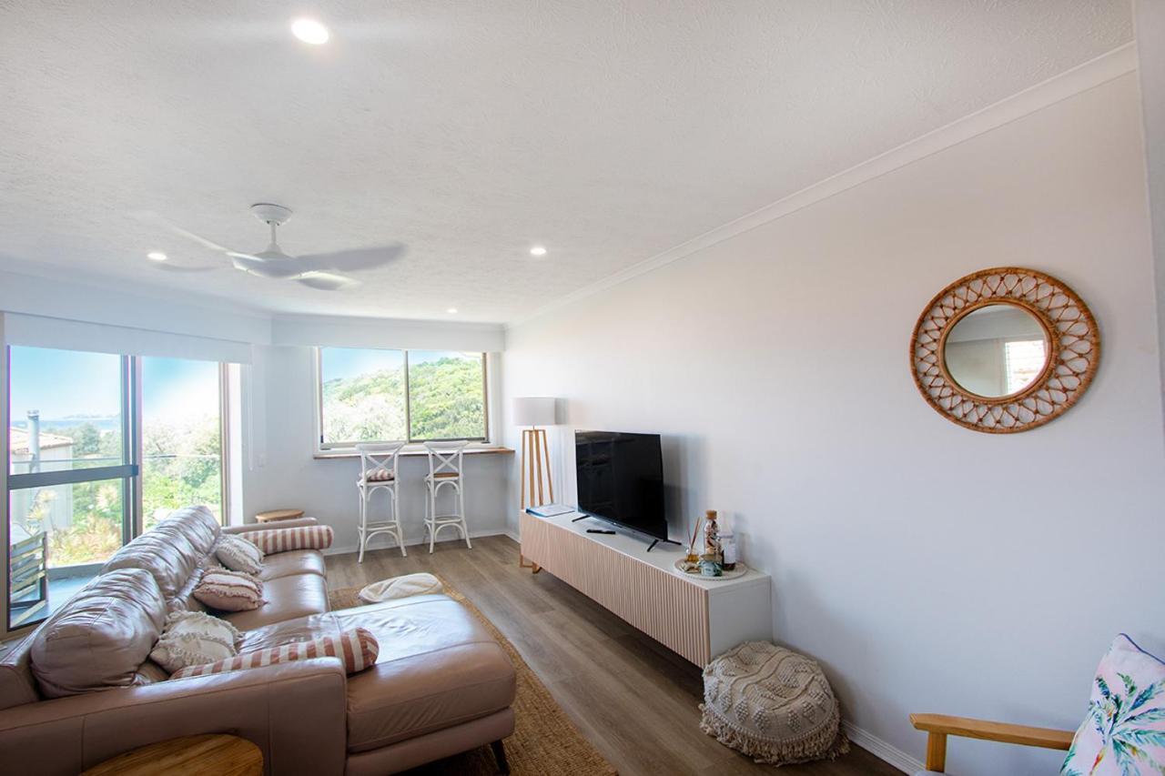 Aparthotel Sandcastles On Currumbin Beachfront, 4*